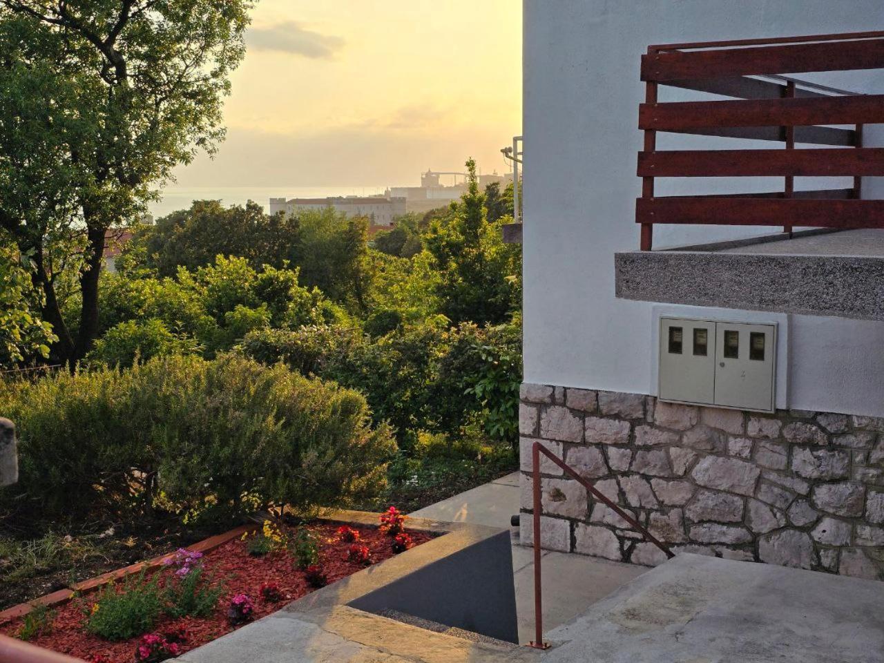 Apartment Deeranaei Kraljevica Kültér fotó